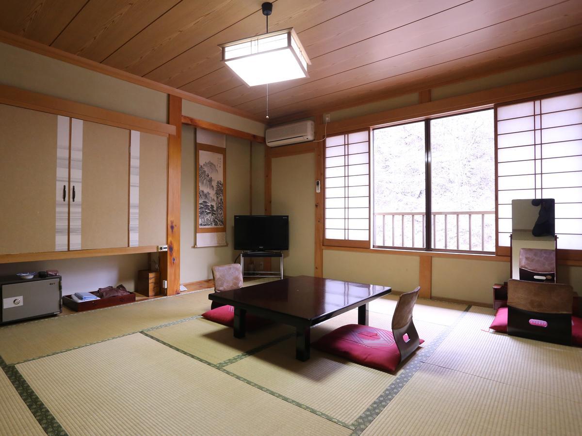 ホテル尻焼温泉 星ヶ岡山荘 草津市 エクステリア 写真